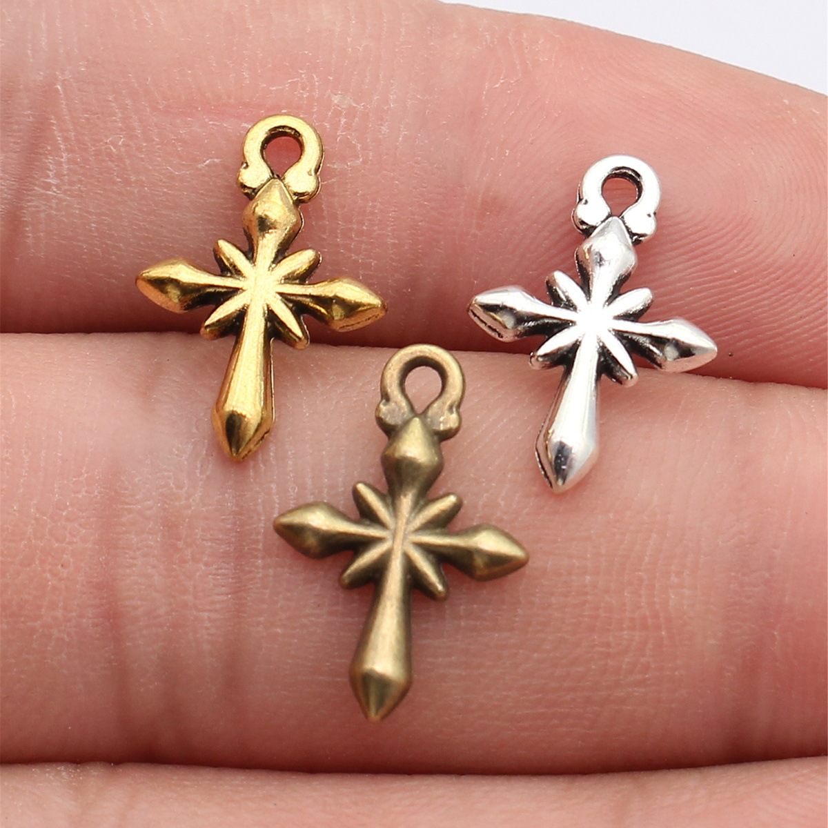 Vintage Fashion Online - WYSIWYG 40pcs 18x12mm 3 Colors Antique