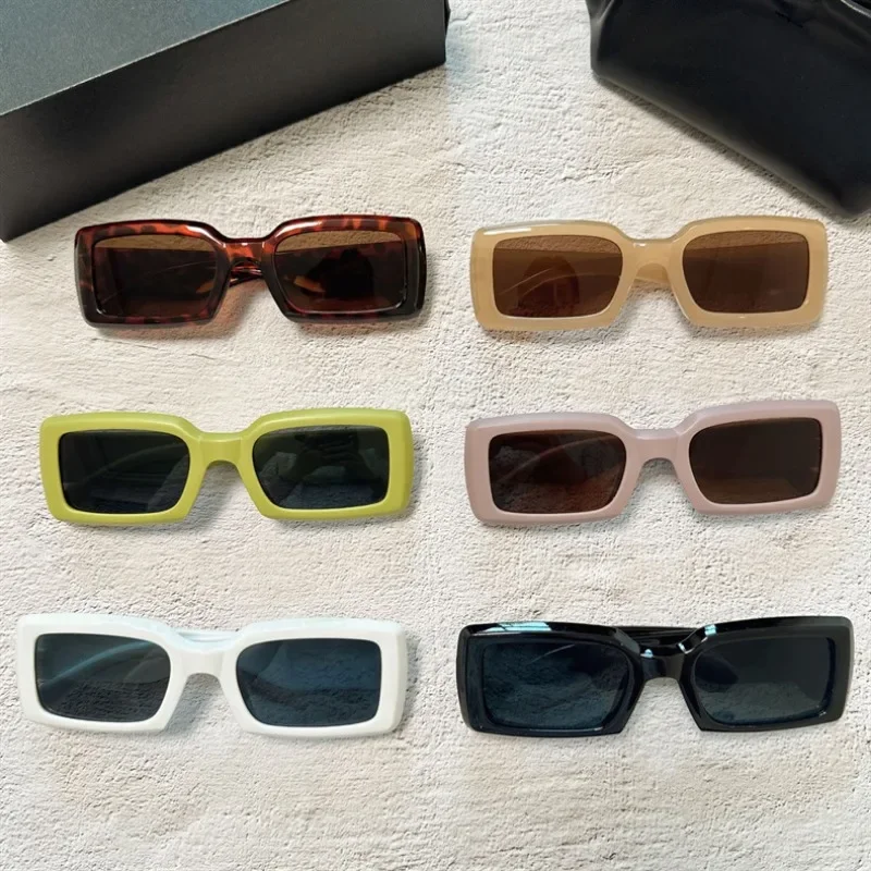 New Small Rectangular Women's  - Vintage Outdoor Fashion ulasan dan harga